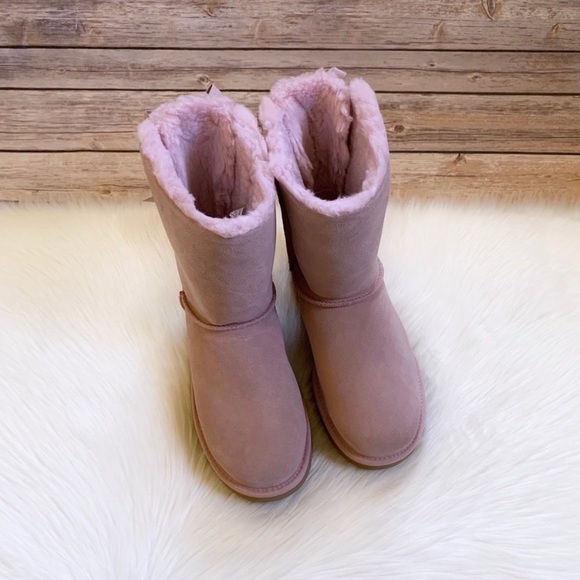 UGG Short Continuity Bow Boots In Pink Crystal - Picture 5 of 8